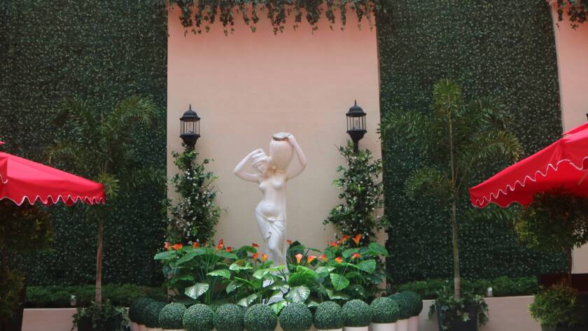 courtyard_banner2