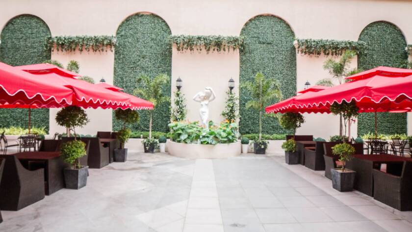 courtyard_banner3